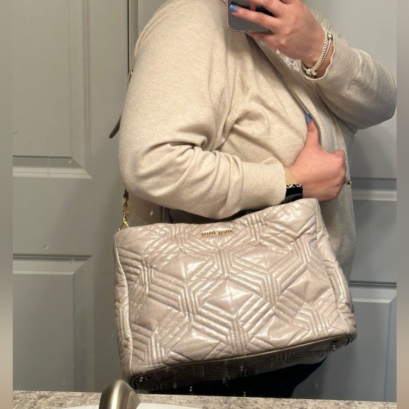 Miu Miu shine trapu - Picture 16 of 17